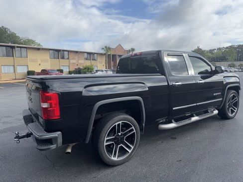 Used 2019 GMC Sierra 1500 SLE w/ Black Pack AWD/4WD image 7