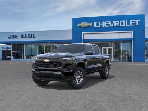New 2026 Chevrolet Colorado LT w/ LT Convenience Package AWD/4WD image 8