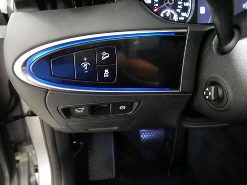 Used 2023 Genesis Electrified GV70 AWD/4WD image 26