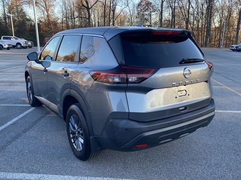 Certified 2021 Nissan Rogue S image 5