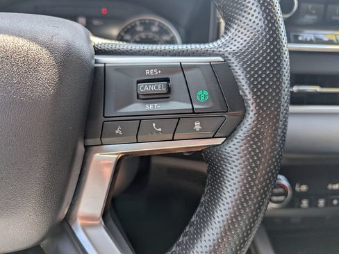 Used 2024 Mitsubishi Outlander SE AWD/4WD image 25