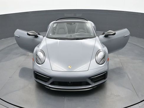 Certified 2024 Porsche 911 Carrera GTS RWD image 27