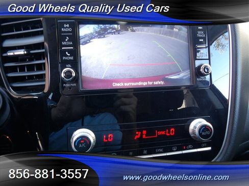 Used 2020 Mitsubishi Outlander ES image 18