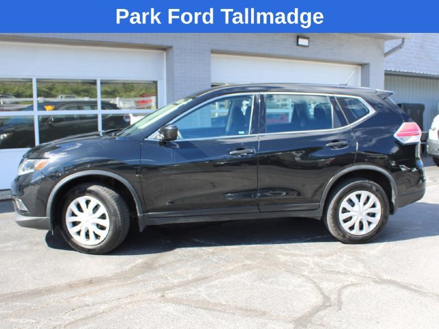 Used 2016 Nissan Rogue S AWD/4WD image 1