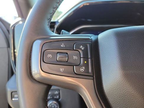 Used 2025 Chevrolet Silverado 1500 ZR2 w/ Technology Package image 19