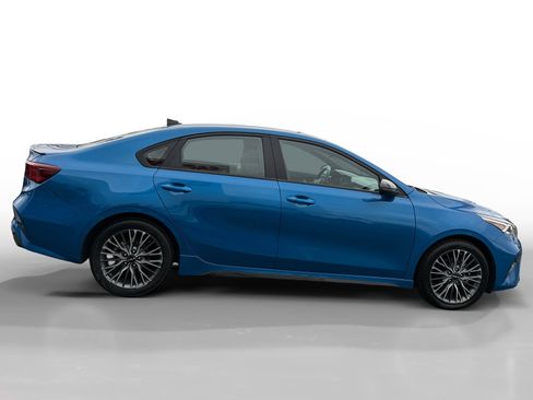 Used 2023 Kia Forte GT-Line image 6