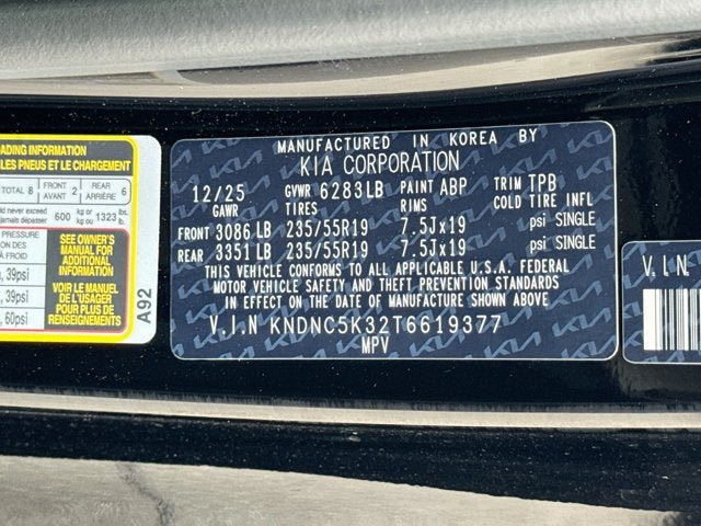 Certified 2026 Kia Carnival EX FWD image 32