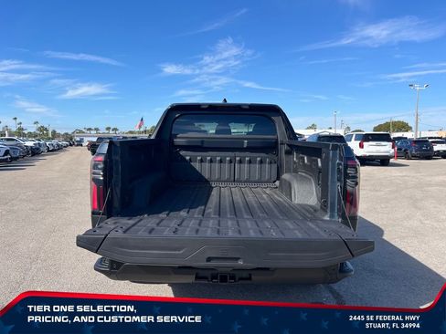 New 2026 GMC Sierra EV Elevation w/ Premium Package AWD/4WD image 16