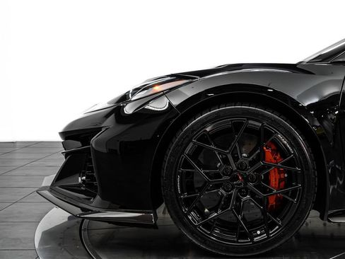 Used 2026 Chevrolet Corvette ZR1 image 18