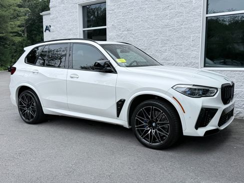 Used 2021 BMW X5 M w/ Competition Package AWD/4WD image 39