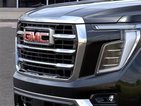 New 2026 GMC Yukon Elevation image 13
