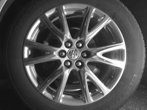 Used 2024 Buick Enclave Essence w/ Experience Buick Package AWD/4WD image 12