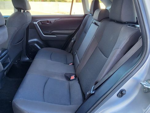 Used 2019 Toyota RAV4 LE image 13