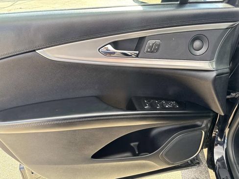 Used 2019 Lincoln Nautilus Reserve w/ Driver Assistance Package image 16