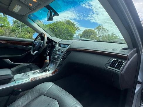 Used 2009 Cadillac CTS 3.6 w/ Wood Trim Package RWD image 9