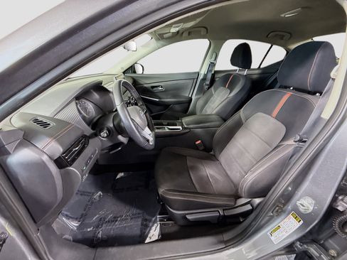 Used 2020 Nissan Sentra SR w/ Trunk Package FWD image 22