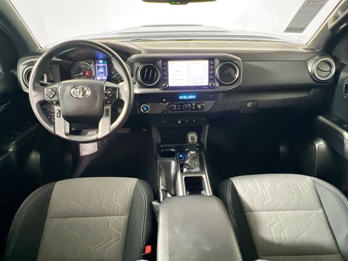 Used 2021 Toyota Tacoma TRD Sport image 30