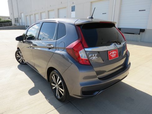 Used 2018 Honda Fit EX image 5