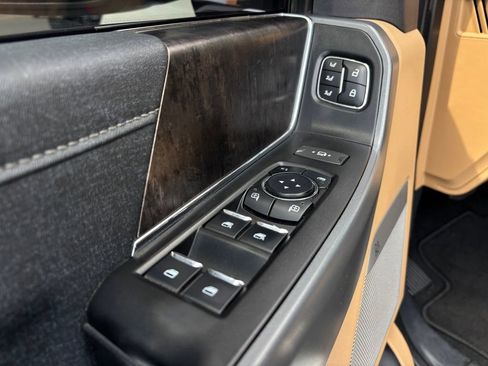 Used 2023 Ford F250 Lariat w/ Tremor Off-Road Package AWD/4WD image 23