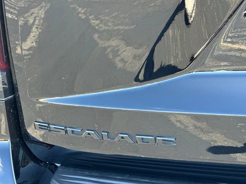 Certified 2024 Cadillac Escalade Sport Platinum image 52