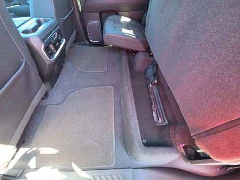 Used 2023 Chevrolet Silverado 1500 High Country AWD/4WD image 30