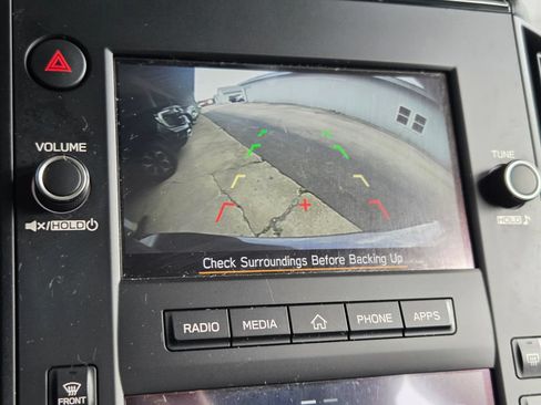 Used 2024 Subaru Crosstrek 2.0i AWD/4WD image 5