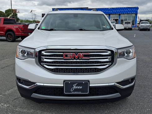 Used 2019 GMC Acadia SLE AWD/4WD image 2