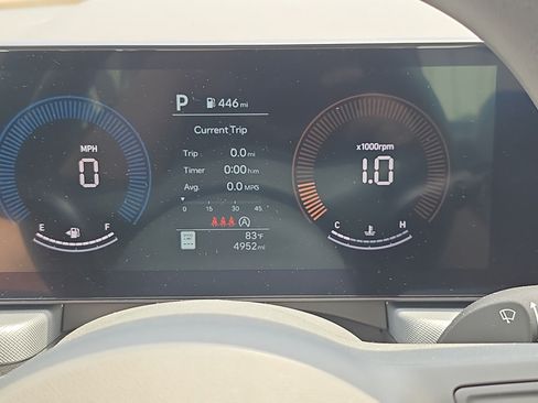 Used 2025 Hyundai Sonata SE FWD image 17