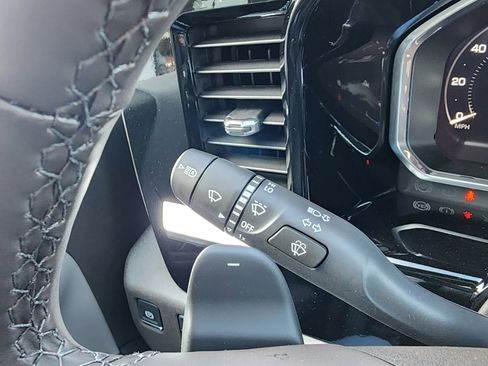 New 2026 GMC Sierra 1500 SLT w/ SLT Premium Plus Package image 24