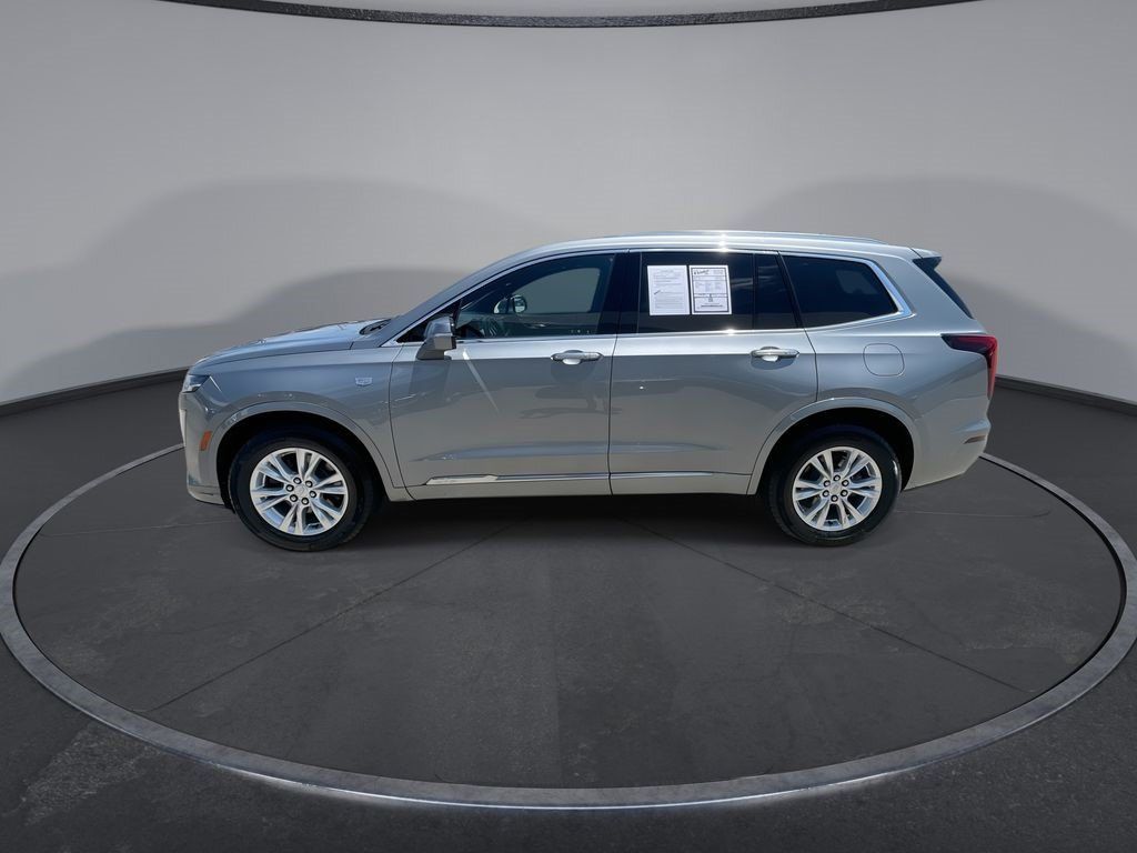 Certified 2024 Cadillac XT6 Luxury FWD image 6
