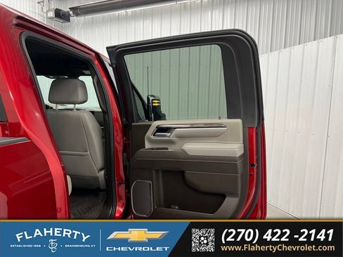 Used 2025 Chevrolet Silverado 3500 LTZ w/ LTZ Premium Package AWD/4WD image 12