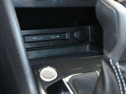 Used 2023 Volkswagen Tiguan S FWD image 24