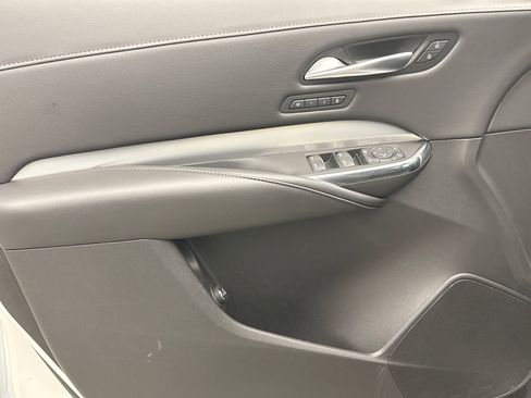 Used 2023 Cadillac XT4 Premium Luxury w/ Cold Weather Package image 9