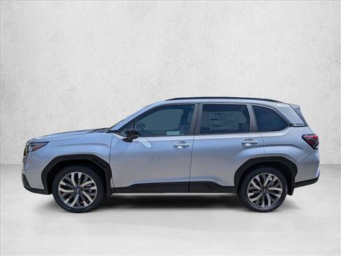 Used 2026 Subaru Forester Touring AWD/4WD image 9