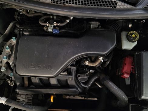 Used 2018 Nissan Rogue Sport SL w/ SL Premium Package image 30