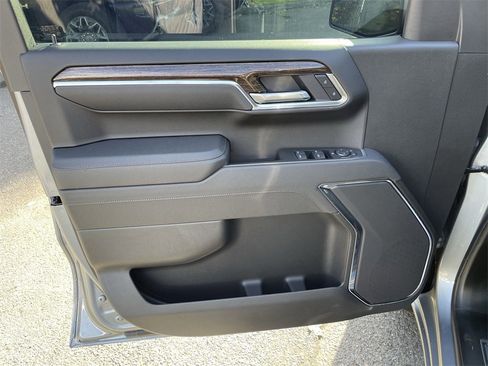 New 2026 GMC Sierra 1500 Elevation image 22