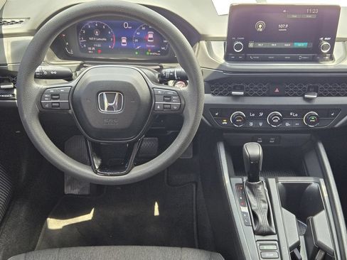 Used 2024 Honda Accord EX image 10