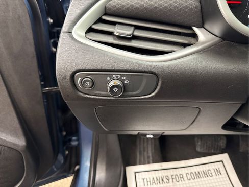 Used 2024 Chevrolet Malibu LT image 25