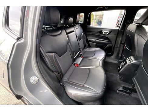 Used 2023 Jeep Compass Trailhawk image 30