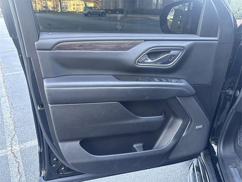 Used 2022 Chevrolet Tahoe LT image 13