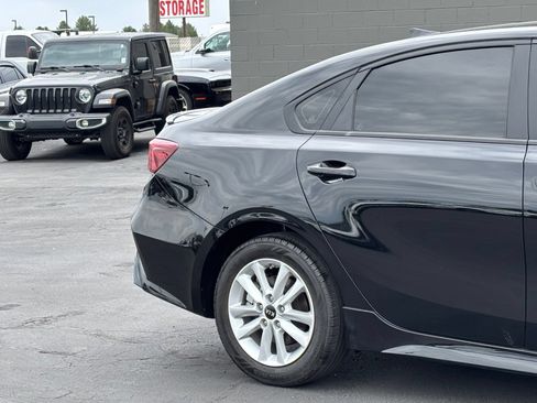 Used 2024 Kia Forte GT-Line FWD image 3