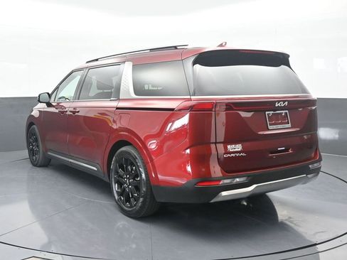 Used 2024 Kia Carnival SX Prestige image 4