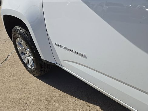 Used 2021 Chevrolet Colorado LT w/ Fleet Safety Package image 36
