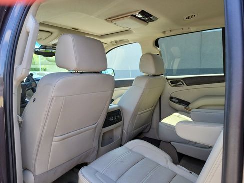 Used 2017 GMC Yukon XL Denali w/ Open Road Package AWD/4WD image 31