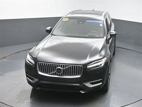 Certified 2023 Volvo XC90 T8 Ultimate w/ Protection Package Premier image 45