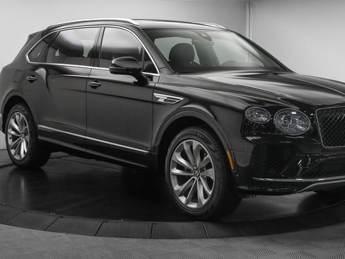 New 2024 Bentley Bentayga Extended Wheelbase image 1