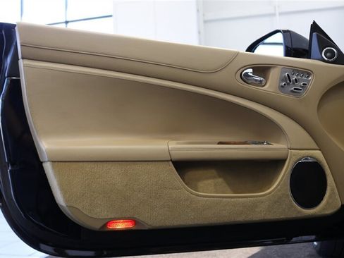 Used 2010 Jaguar XKR R RWD image 22
