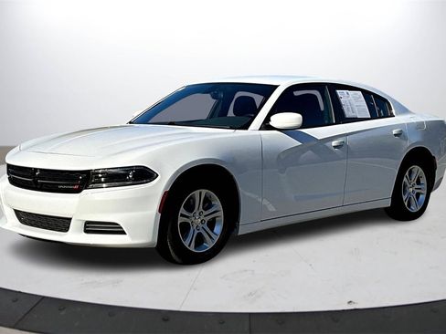 Certified 2022 Dodge Charger SXT image 4