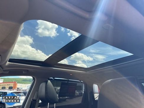 Certified 2022 Nissan Rogue Platinum w/ Head-Up Display Package image 35