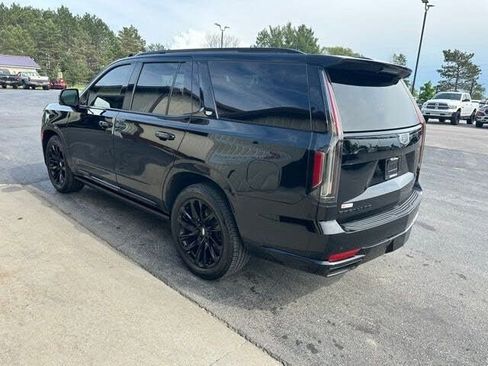 Used 2022 Cadillac Escalade Sport w/ Touring Package AWD/4WD image 5